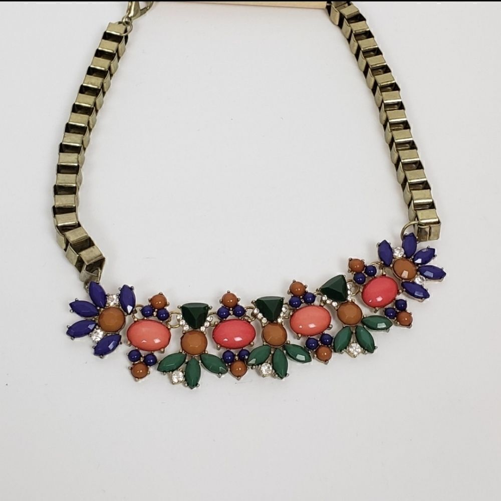 Statement Necklace Multicolor - Picture 5 of 5